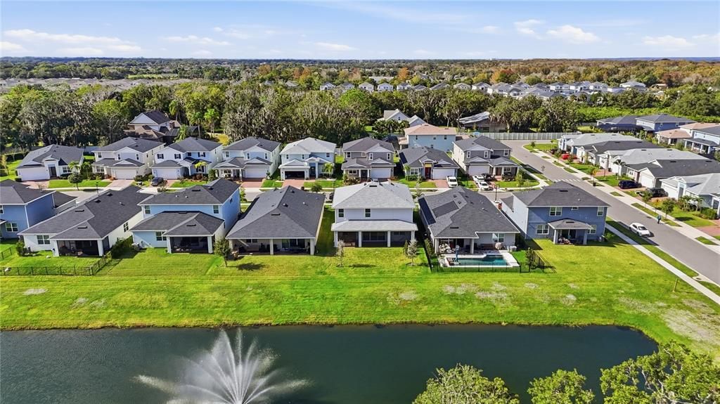 En Venta: $799,000 (4 camas, 3 baños, 3297 Pies cuadrados)