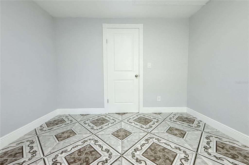 На продажу: $649,999 (4 спален, 3 ванн, 1976 Квадратных фут)