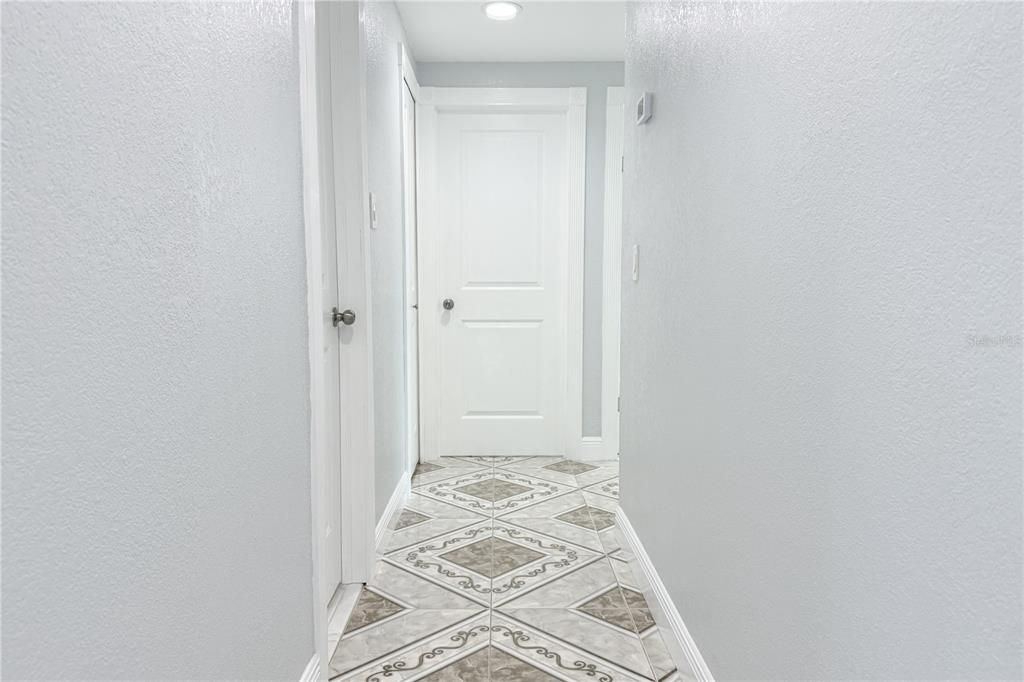 На продажу: $649,999 (4 спален, 3 ванн, 1976 Квадратных фут)