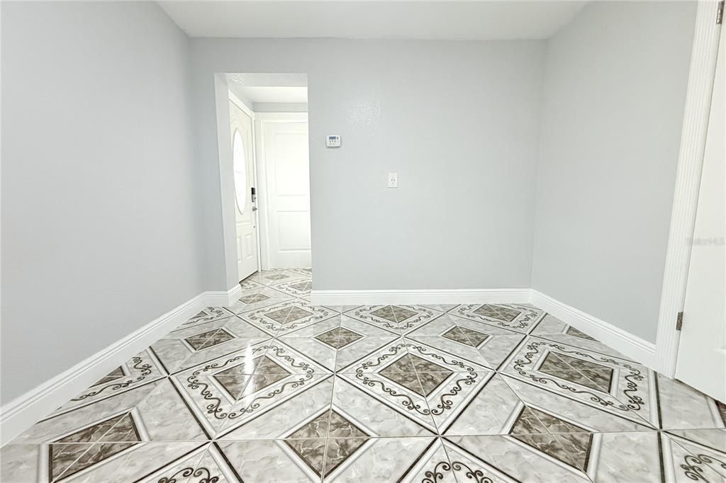 На продажу: $649,999 (4 спален, 3 ванн, 1976 Квадратных фут)