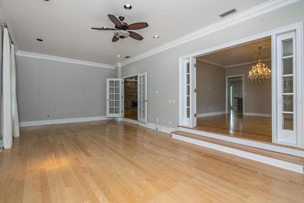 В аренду: $8,250 (4 спален, 4 ванн, 3305 Квадратных фут)