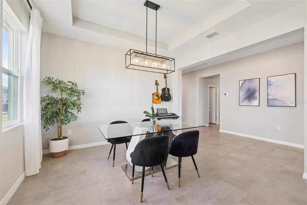 待售: $614,900 (4 贝兹, 3 浴室, 2828 平方英尺)