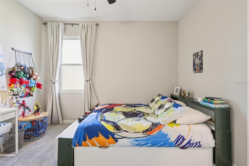 待售: $614,900 (4 贝兹, 3 浴室, 2828 平方英尺)