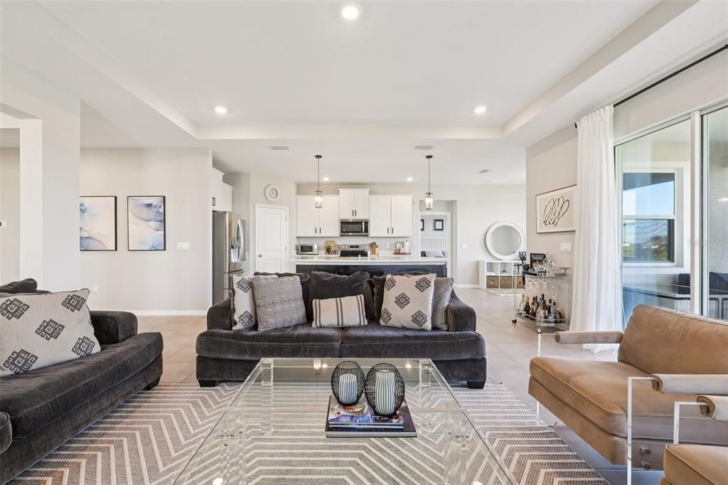 待售: $614,900 (4 贝兹, 3 浴室, 2828 平方英尺)