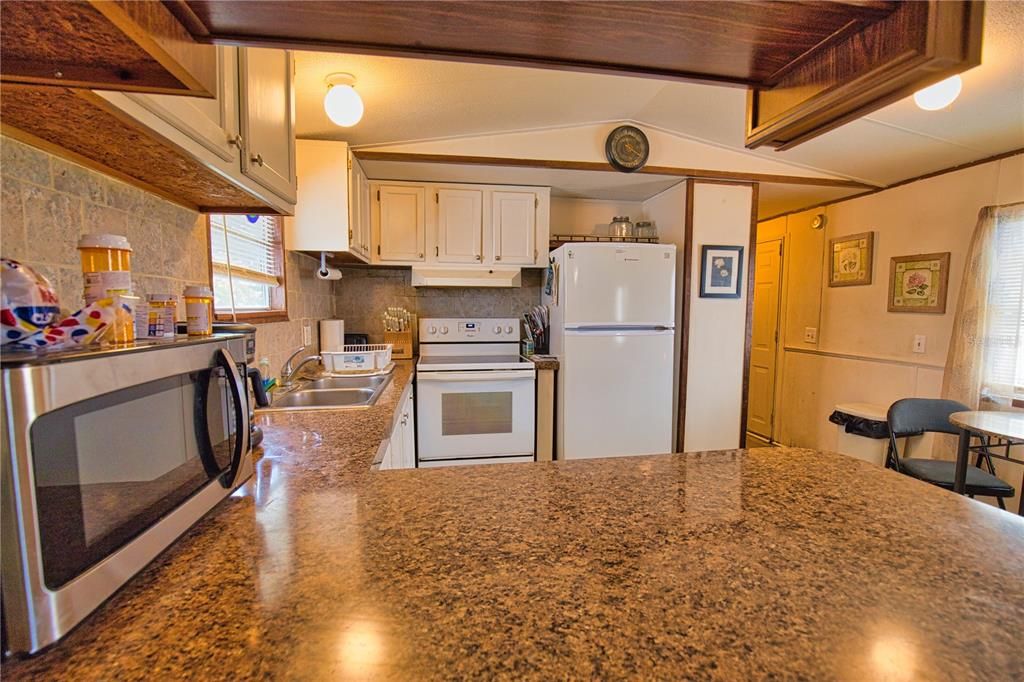 En Venta: $139,000 (2 camas, 2 baños, 1315 Pies cuadrados)