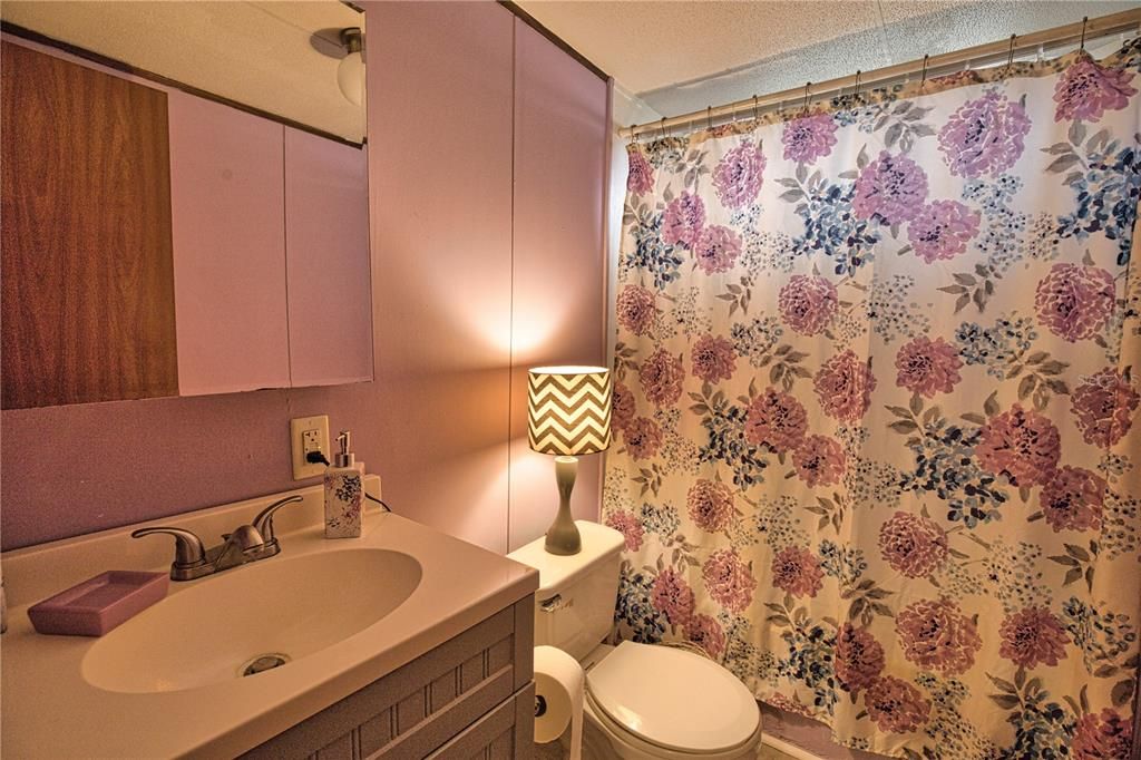 En Venta: $139,000 (2 camas, 2 baños, 1315 Pies cuadrados)