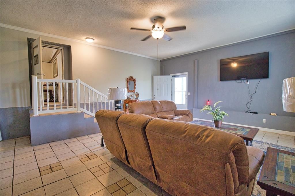 En Venta: $139,000 (2 camas, 2 baños, 1315 Pies cuadrados)