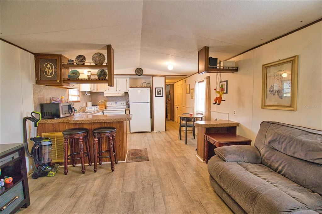 En Venta: $139,000 (2 camas, 2 baños, 1315 Pies cuadrados)