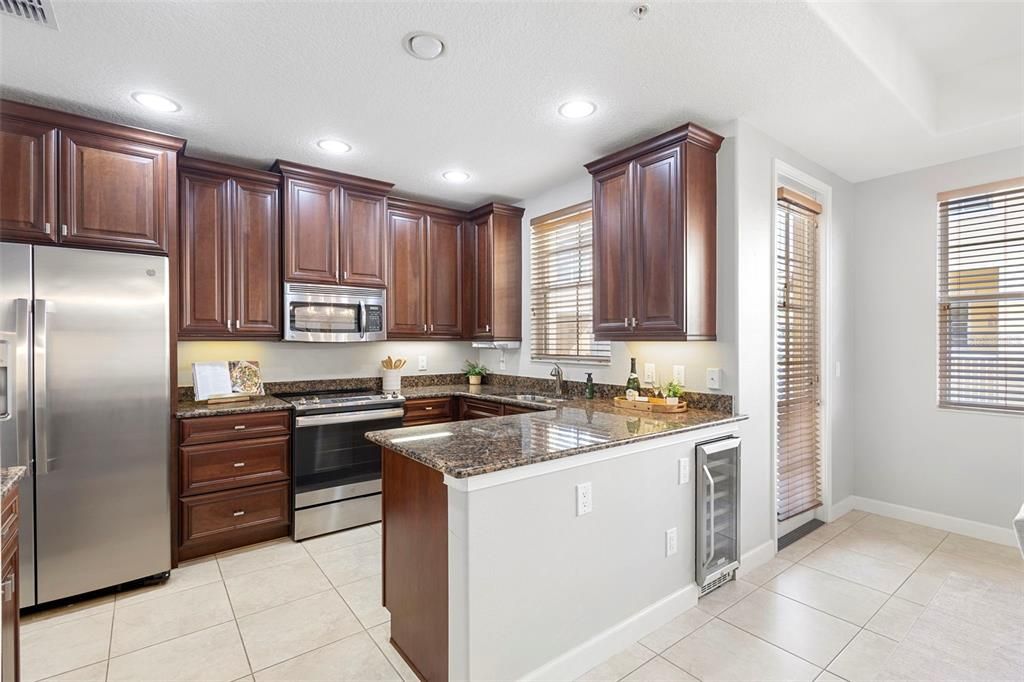 En Venta: $440,000 (3 camas, 3 baños, 2312 Pies cuadrados)