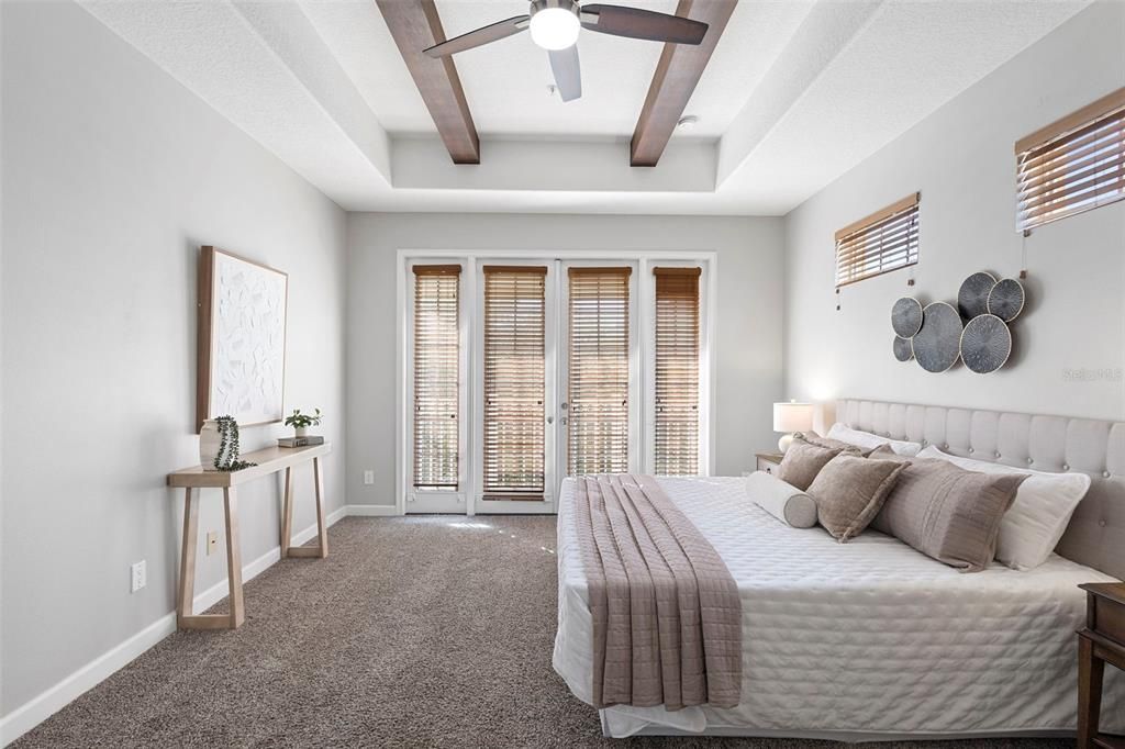 En Venta: $440,000 (3 camas, 3 baños, 2312 Pies cuadrados)