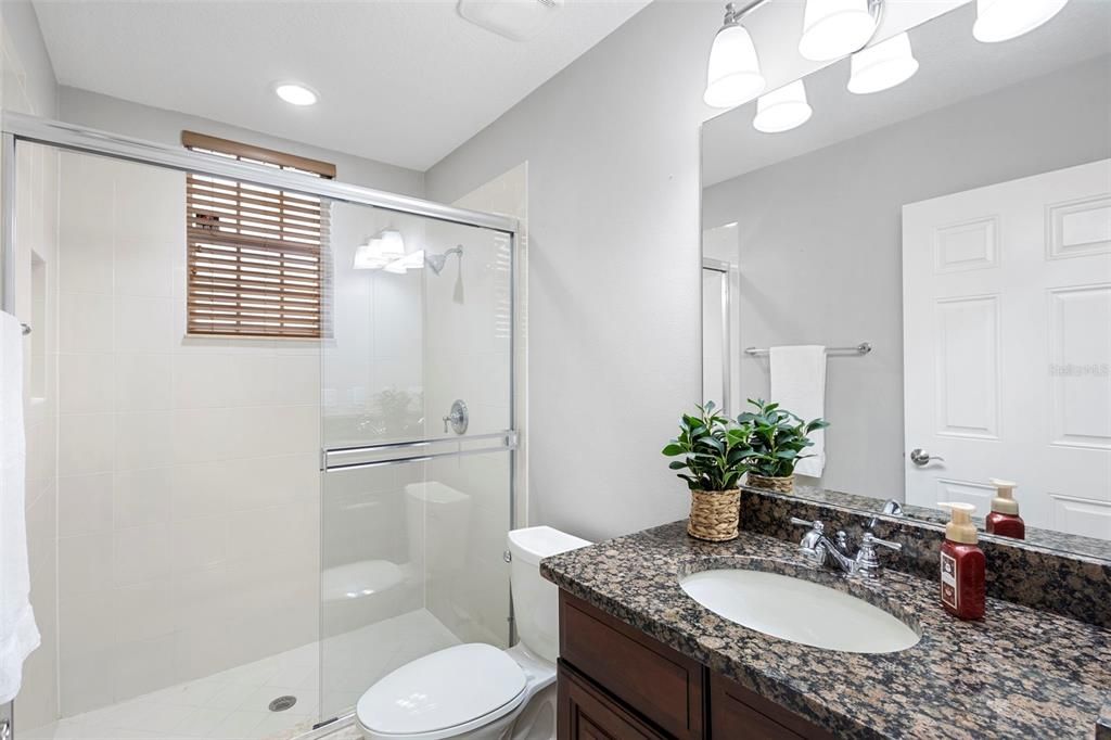 En Venta: $440,000 (3 camas, 3 baños, 2312 Pies cuadrados)