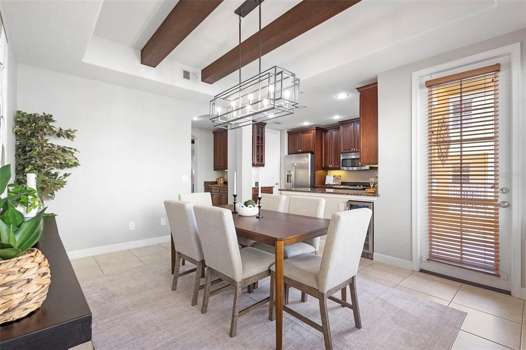 En Venta: $440,000 (3 camas, 3 baños, 2312 Pies cuadrados)