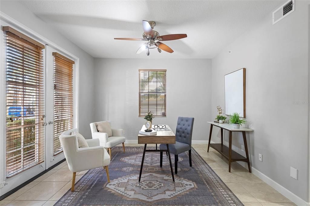 En Venta: $440,000 (3 camas, 3 baños, 2312 Pies cuadrados)