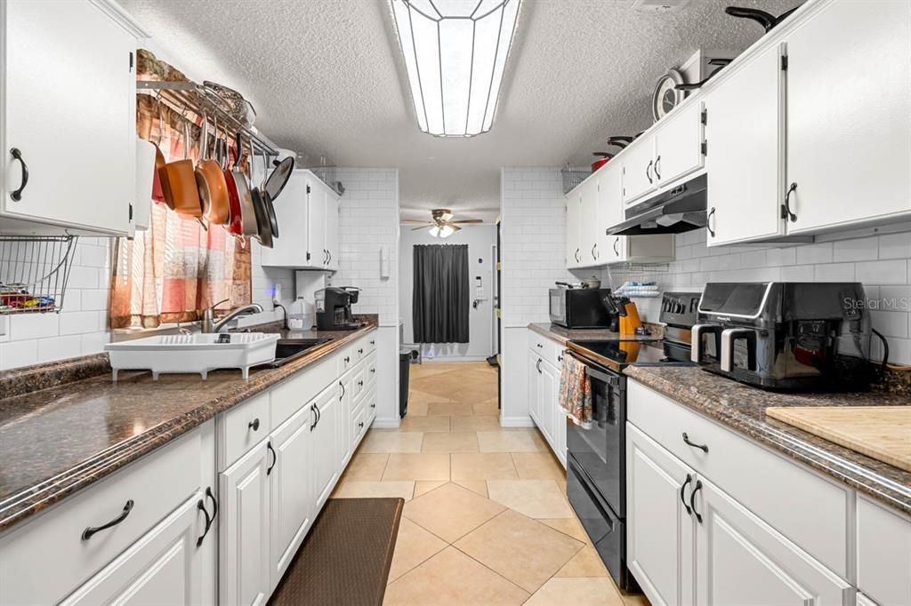 En Venta: $225,000 (3 camas, 2 baños, 1485 Pies cuadrados)