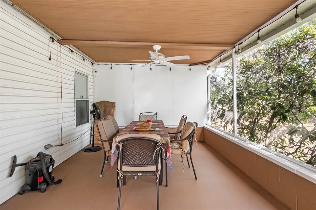 En Venta: $225,000 (3 camas, 2 baños, 1485 Pies cuadrados)