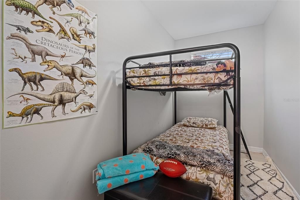 待售: $329,900 (2 贝兹, 2 浴室, 1314 平方英尺)