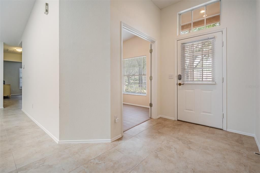 En Renta: $2,500 (3 camas, 2 baños, 1465 Pies cuadrados)