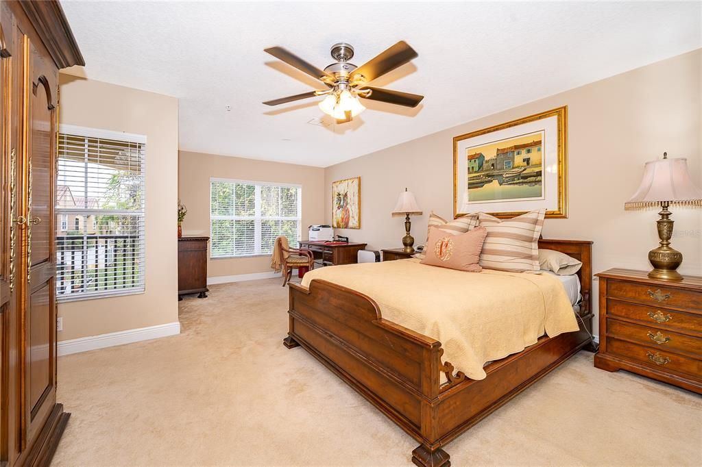 待售: $355,000 (3 贝兹, 2 浴室, 1671 平方英尺)