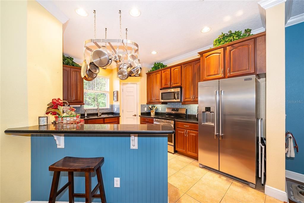 待售: $355,000 (3 贝兹, 2 浴室, 1671 平方英尺)