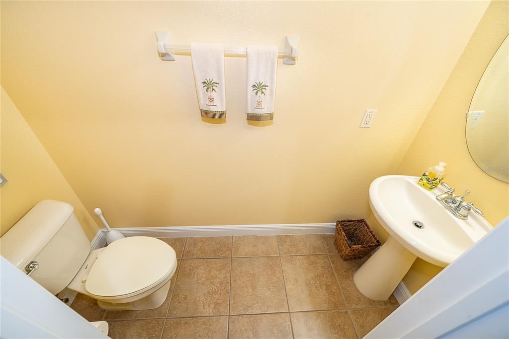 待售: $355,000 (3 贝兹, 2 浴室, 1671 平方英尺)