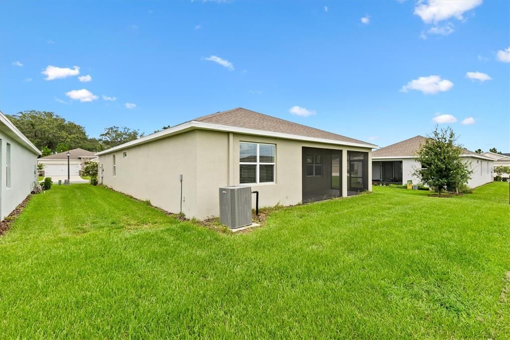 En Renta: $2,400 (4 camas, 2 baños, 2031 Pies cuadrados)