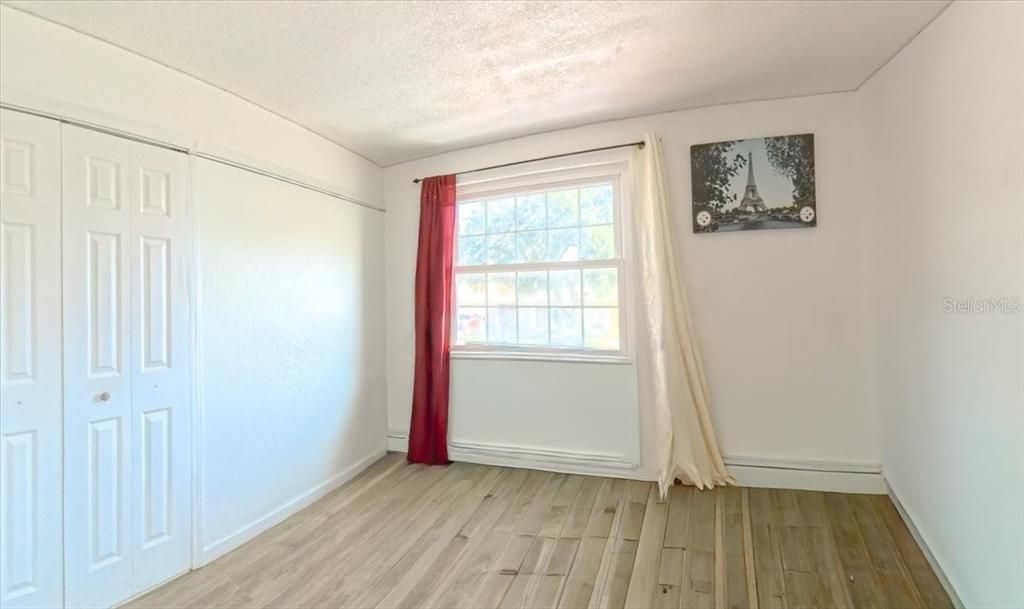 На продажу: $369,995 (3 спален, 2 ванн, 1619 Квадратных фут)