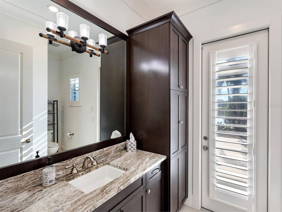 待售: $2,499,000 (3 贝兹, 4 浴室, 3054 平方英尺)