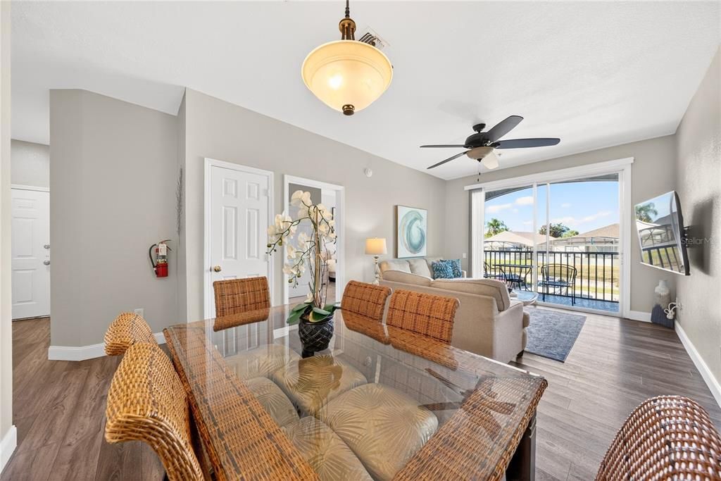 For Sale: $259,900 (3 beds, 2 baths, 1268 Square Feet)