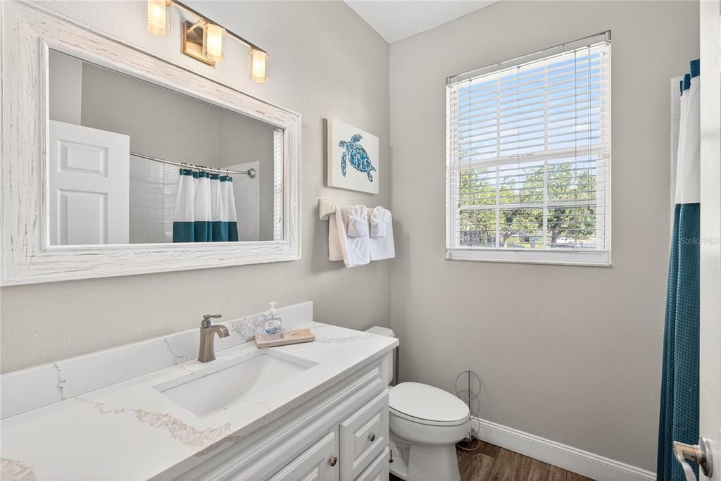 For Sale: $259,900 (3 beds, 2 baths, 1268 Square Feet)