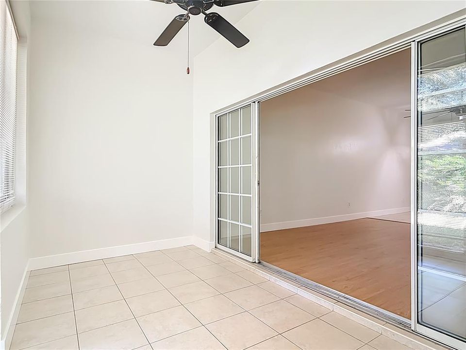 En Venta: $279,900 (2 camas, 2 baños, 1393 Pies cuadrados)