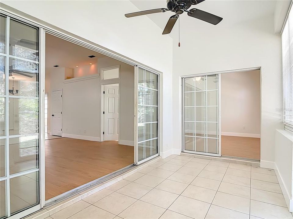 En Venta: $279,900 (2 camas, 2 baños, 1393 Pies cuadrados)