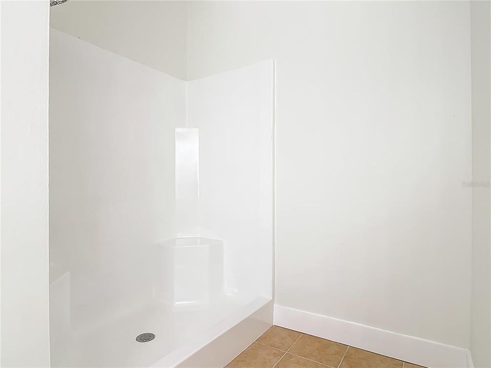 En Venta: $279,900 (2 camas, 2 baños, 1393 Pies cuadrados)