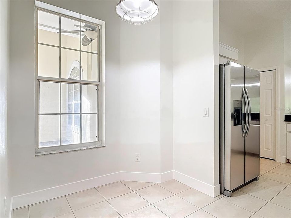 En Venta: $279,900 (2 camas, 2 baños, 1393 Pies cuadrados)