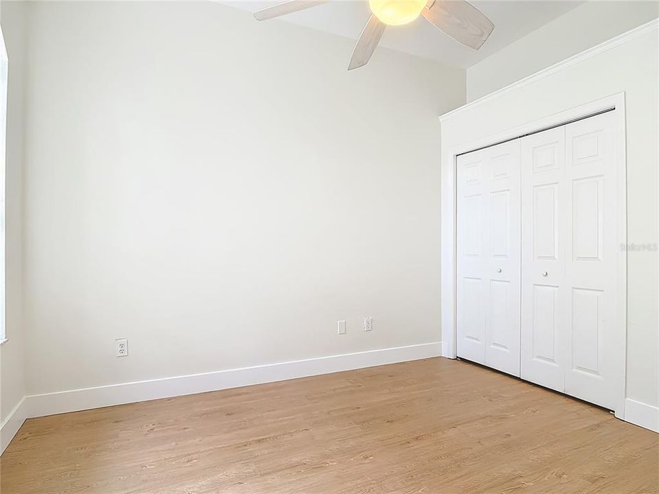 En Venta: $279,900 (2 camas, 2 baños, 1393 Pies cuadrados)