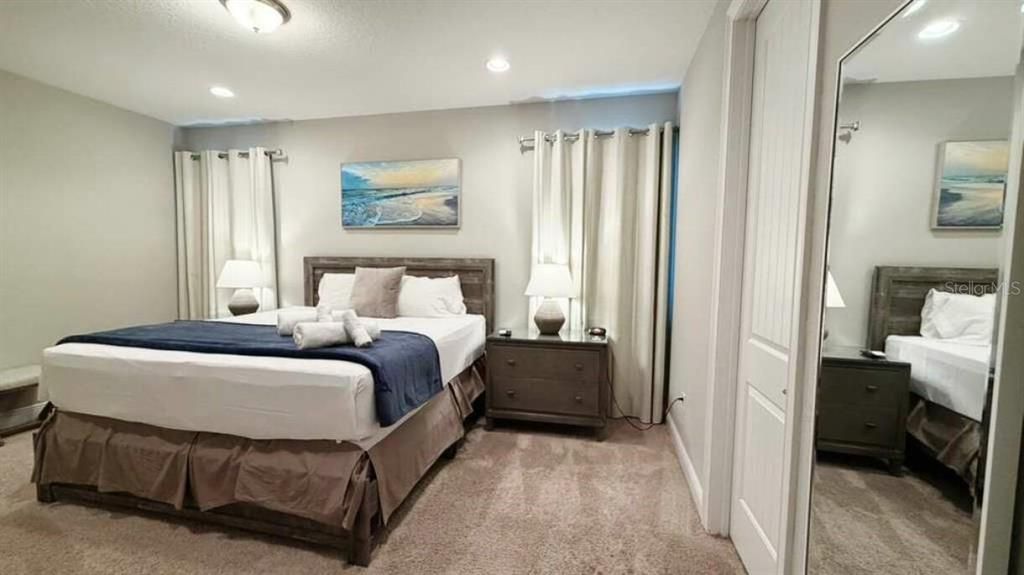 For Sale: $777,000 (6 beds, 6 baths, 3317 Square Feet)