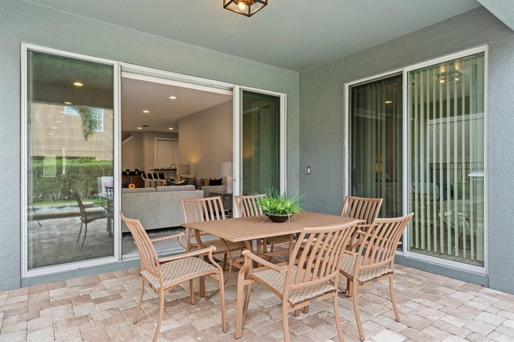 For Sale: $777,000 (6 beds, 6 baths, 3317 Square Feet)