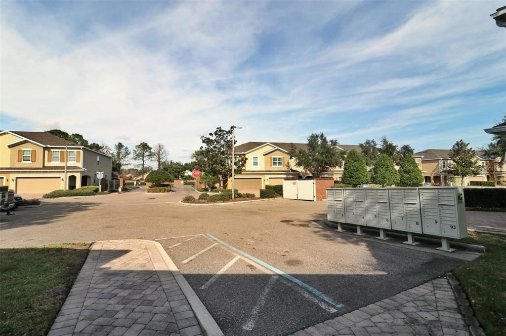 На продажу: $295,000 (3 спален, 2 ванн, 1658 Квадратных фут)