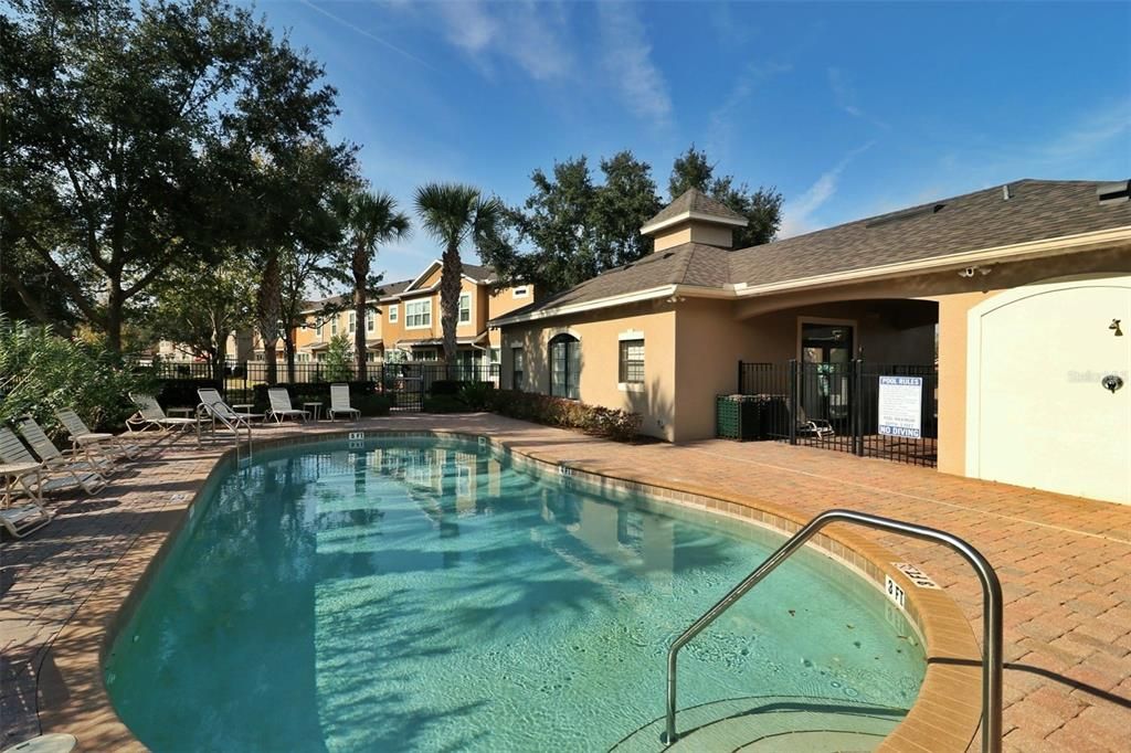 На продажу: $295,000 (3 спален, 2 ванн, 1658 Квадратных фут)