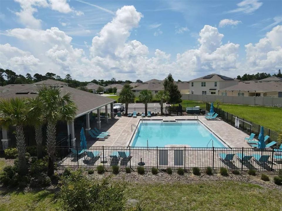 For Rent: $2,690 (5 beds, 3 baths, 2807 Square Feet)