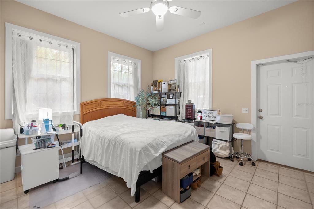 For Sale: $449,000 (4 beds, 3 baths, 2836 Square Feet)