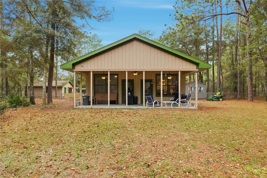 For Sale: $449,000 (4 beds, 3 baths, 2836 Square Feet)