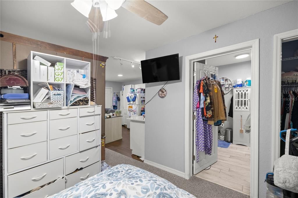 For Sale: $449,000 (4 beds, 3 baths, 2836 Square Feet)