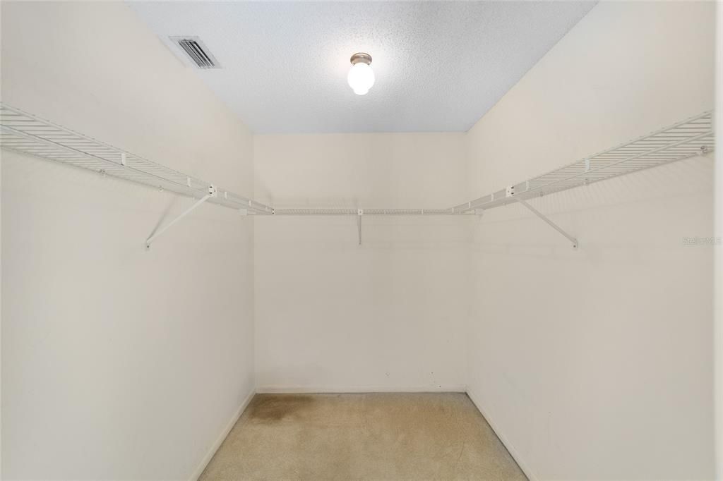 待售: $150,000 (2 贝兹, 2 浴室, 1409 平方英尺)