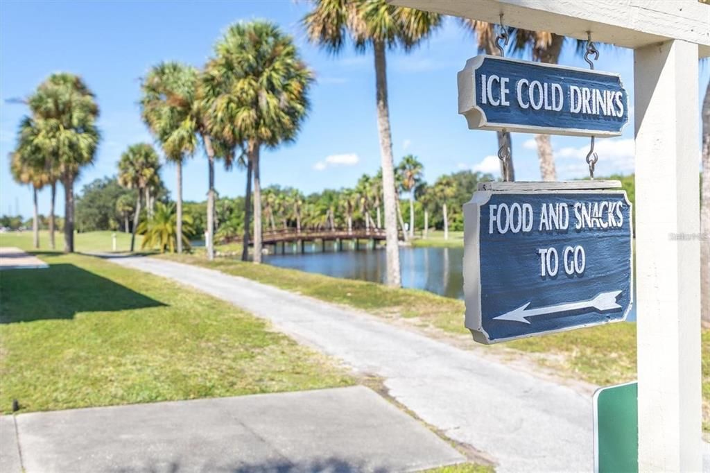 待售: $169,000 (1 贝兹, 1 浴室, 810 平方英尺)