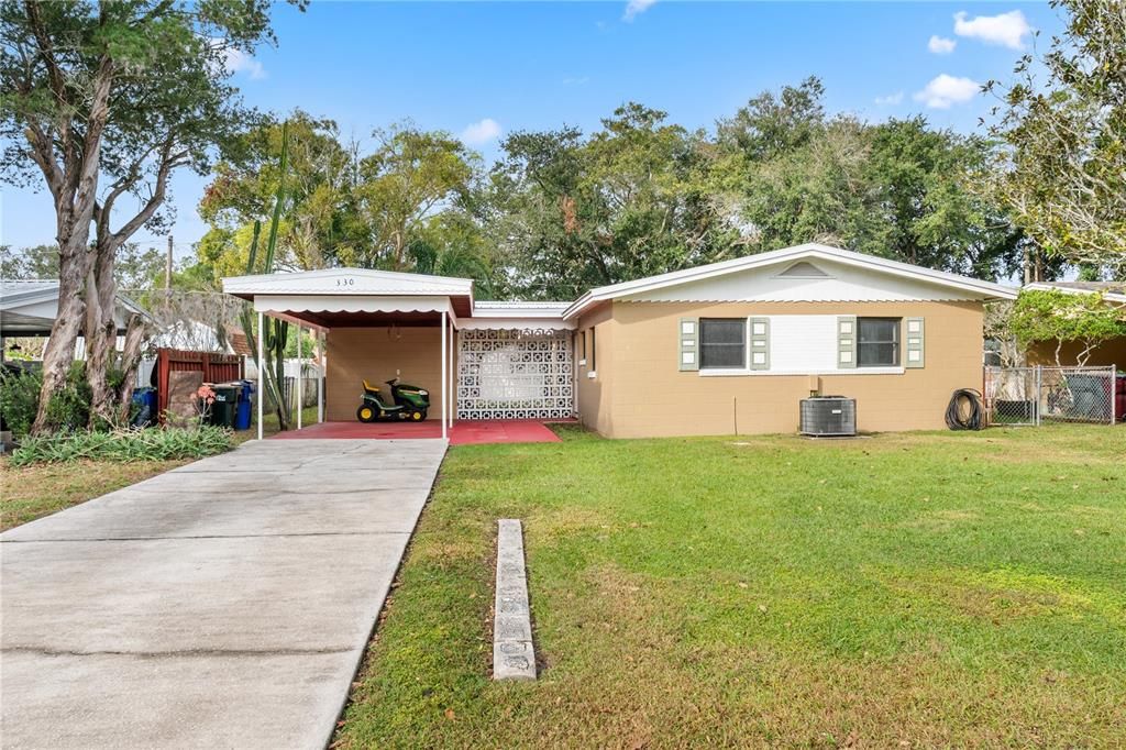 For Sale: $290,000 (3 beds, 1 baths, 960 Square Feet)