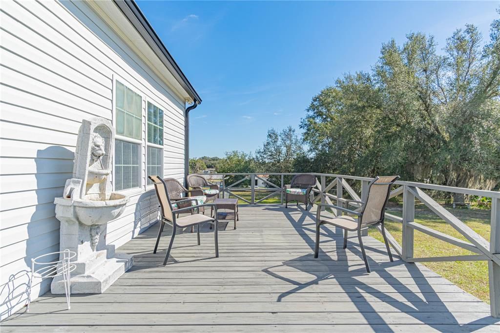 For Sale: $319,999 (3 beds, 2 baths, 1512 Square Feet)