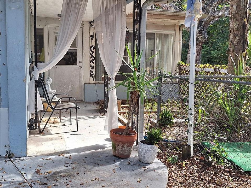 待售: $275,000 (3 贝兹, 2 浴室, 2007 平方英尺)