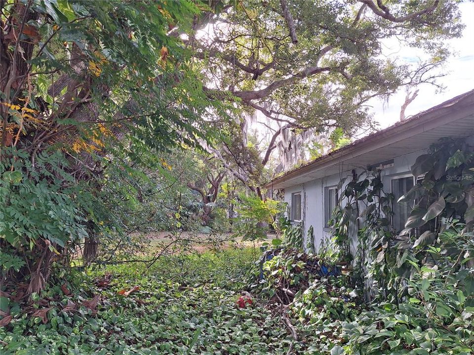 待售: $275,000 (3 贝兹, 2 浴室, 2007 平方英尺)