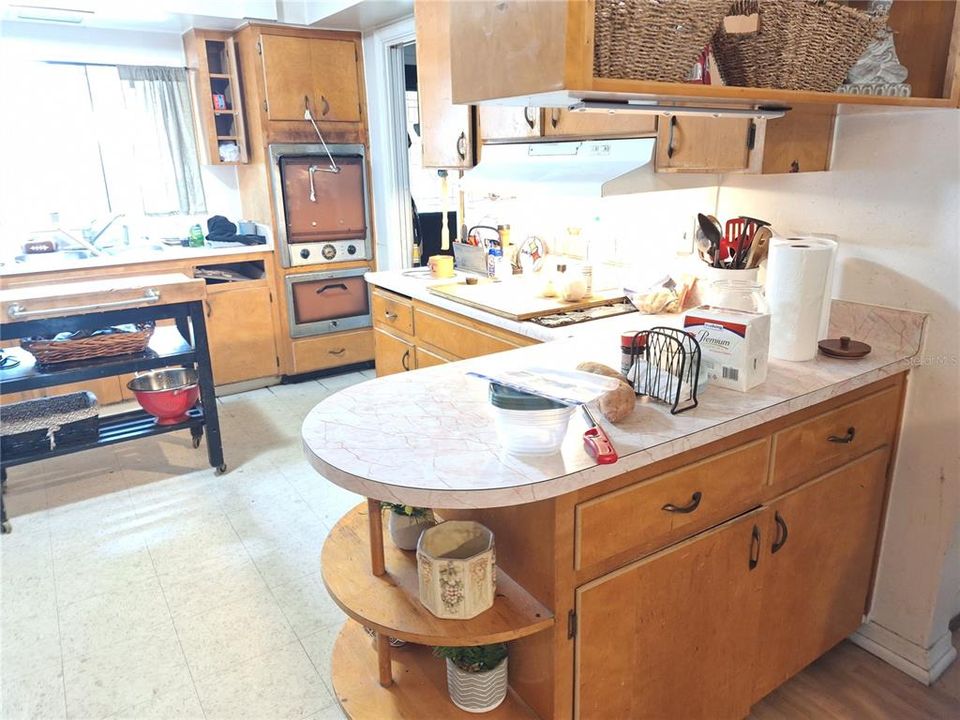 待售: $275,000 (3 贝兹, 2 浴室, 2007 平方英尺)