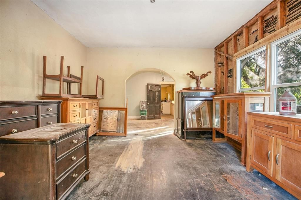 En Venta: $424,900 (0 camas, 0 baños, 2454 Pies cuadrados)